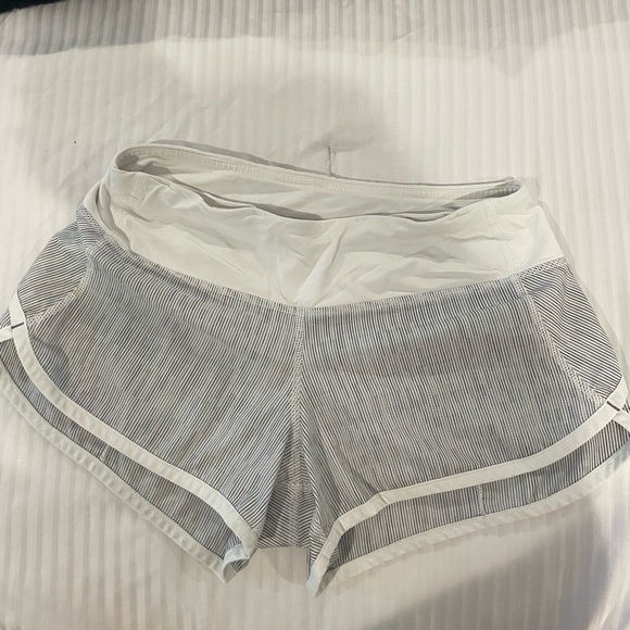 White and Gray Zippered Pouch - Picture 1 of 4